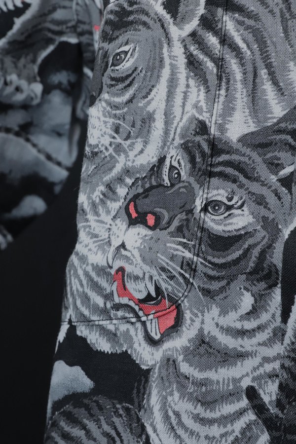 1950s S/S Hundred Tiger Shirt - BSSL-20107B | Collection